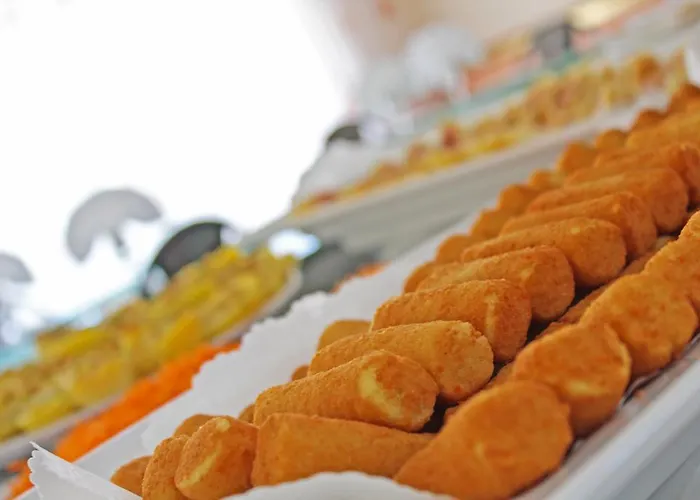 Отель The Match